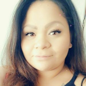 Meet your Posher, Ana